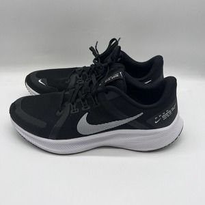 Nike Quest 4 Mens Size 9.5 Black White Running Athletic Comfort Shoes Sneakers